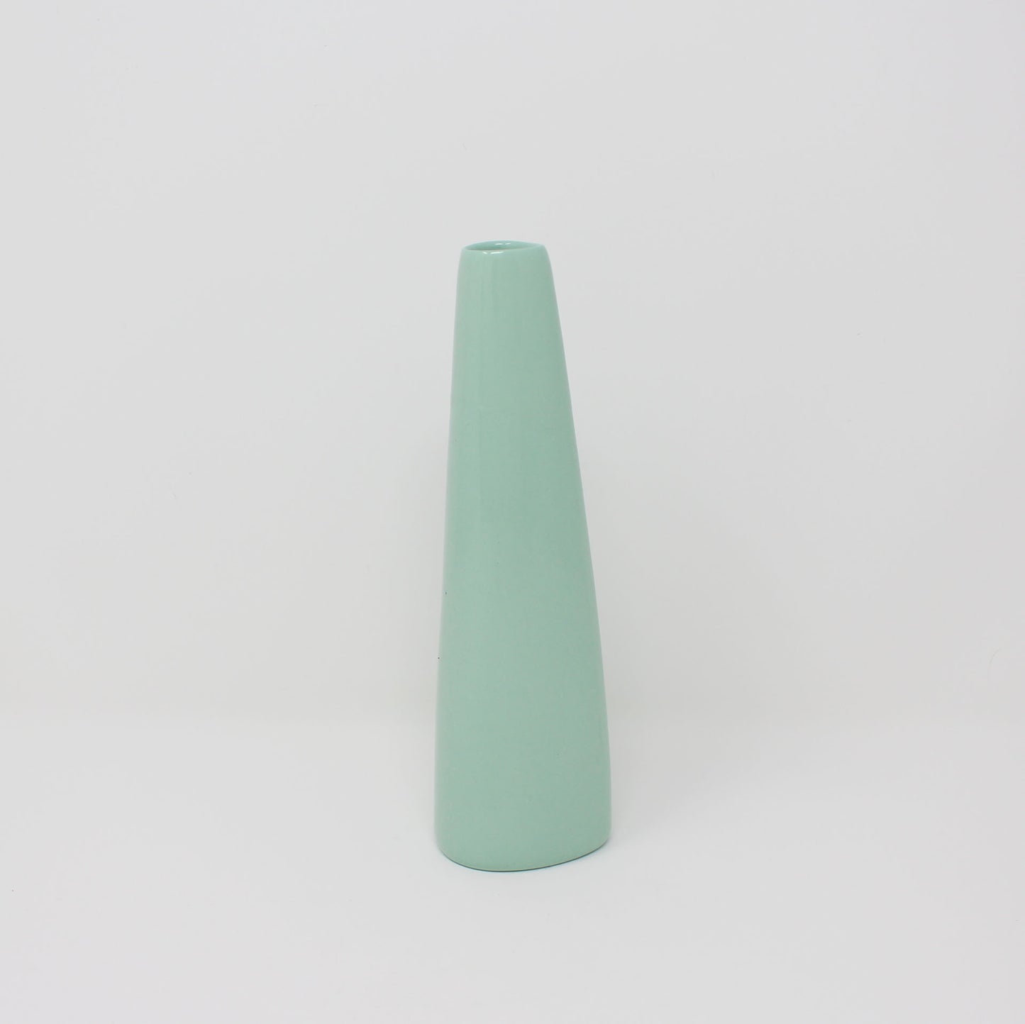 One Color : Vase No. 5 Extra Tall