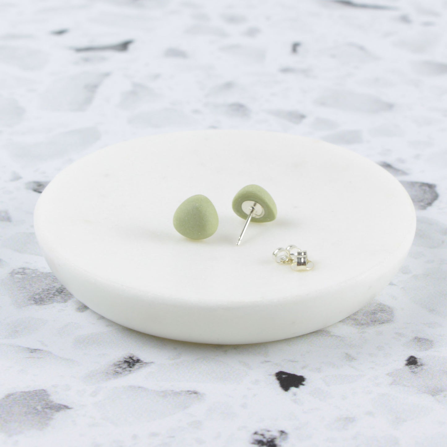 Earrings : Small Studs