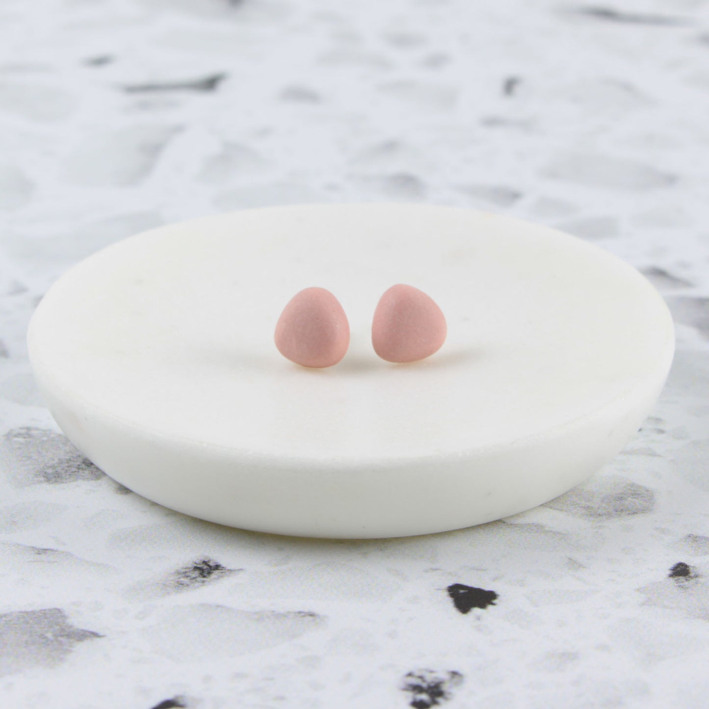 Earrings : Small Studs