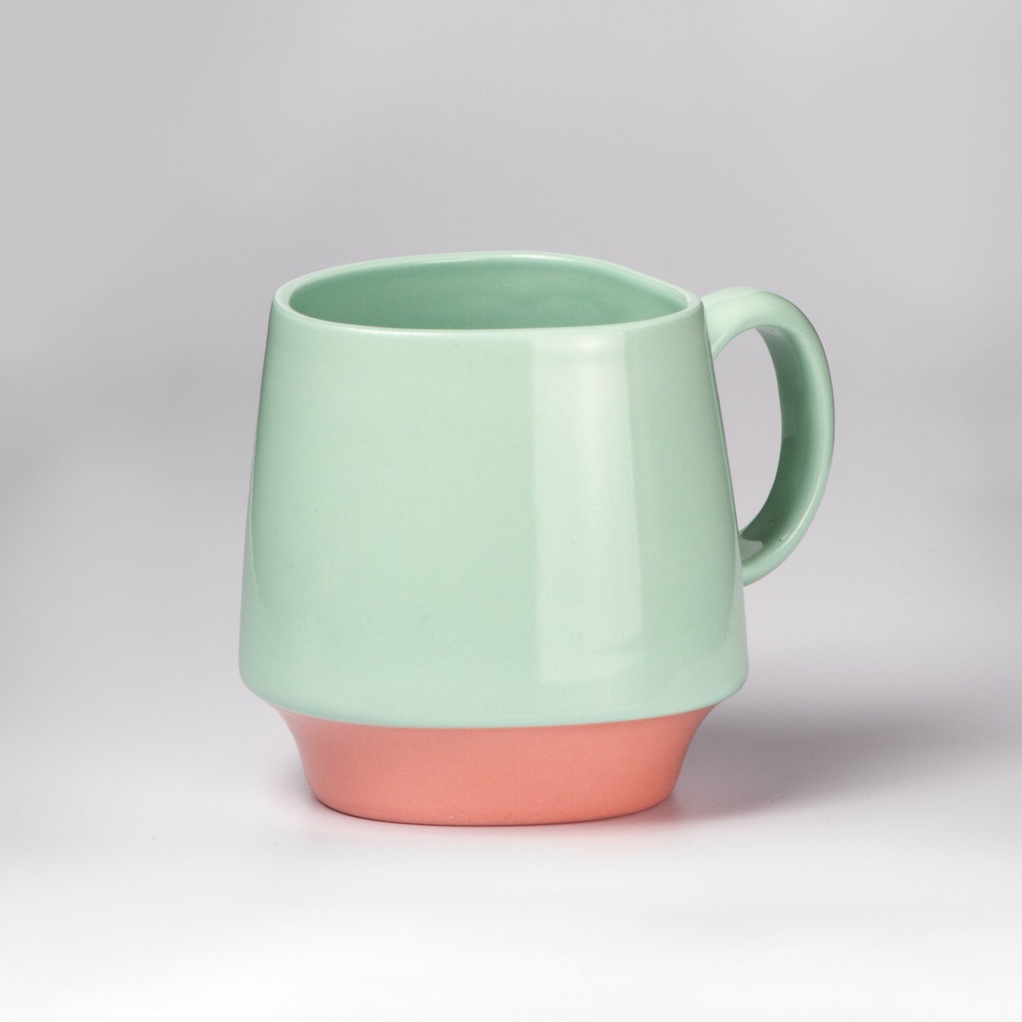 Bottom Curve : 16oz Mug