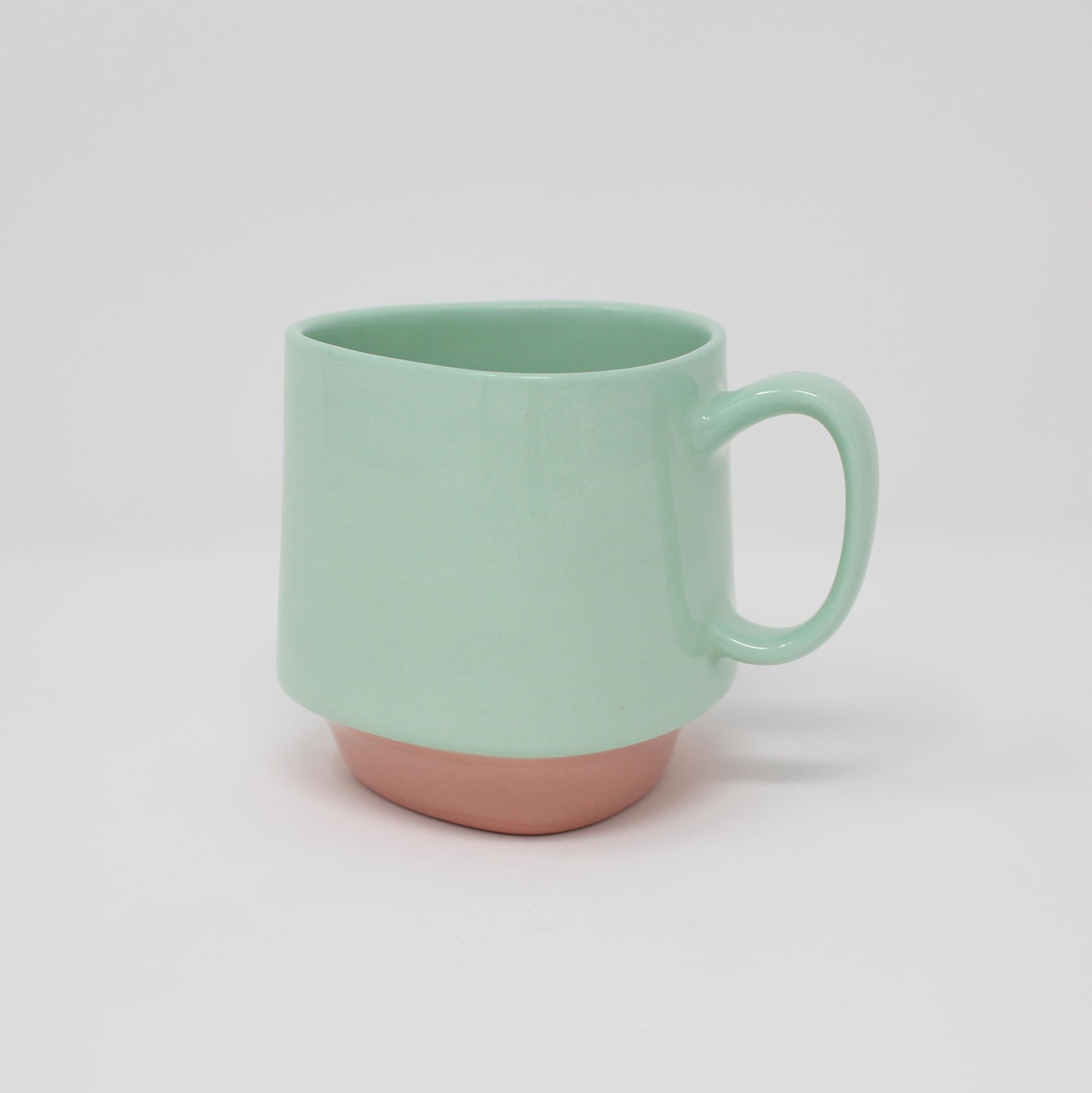 Bottom Curve : 10oz Mug