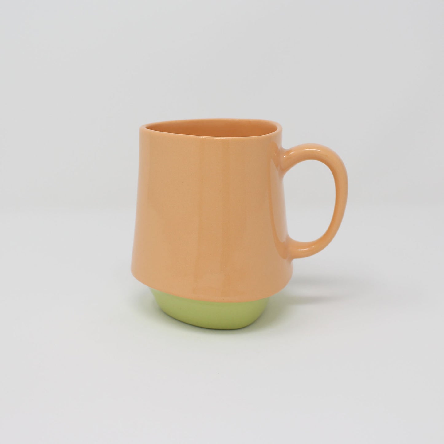 Bottom Curve : 12oz Mug