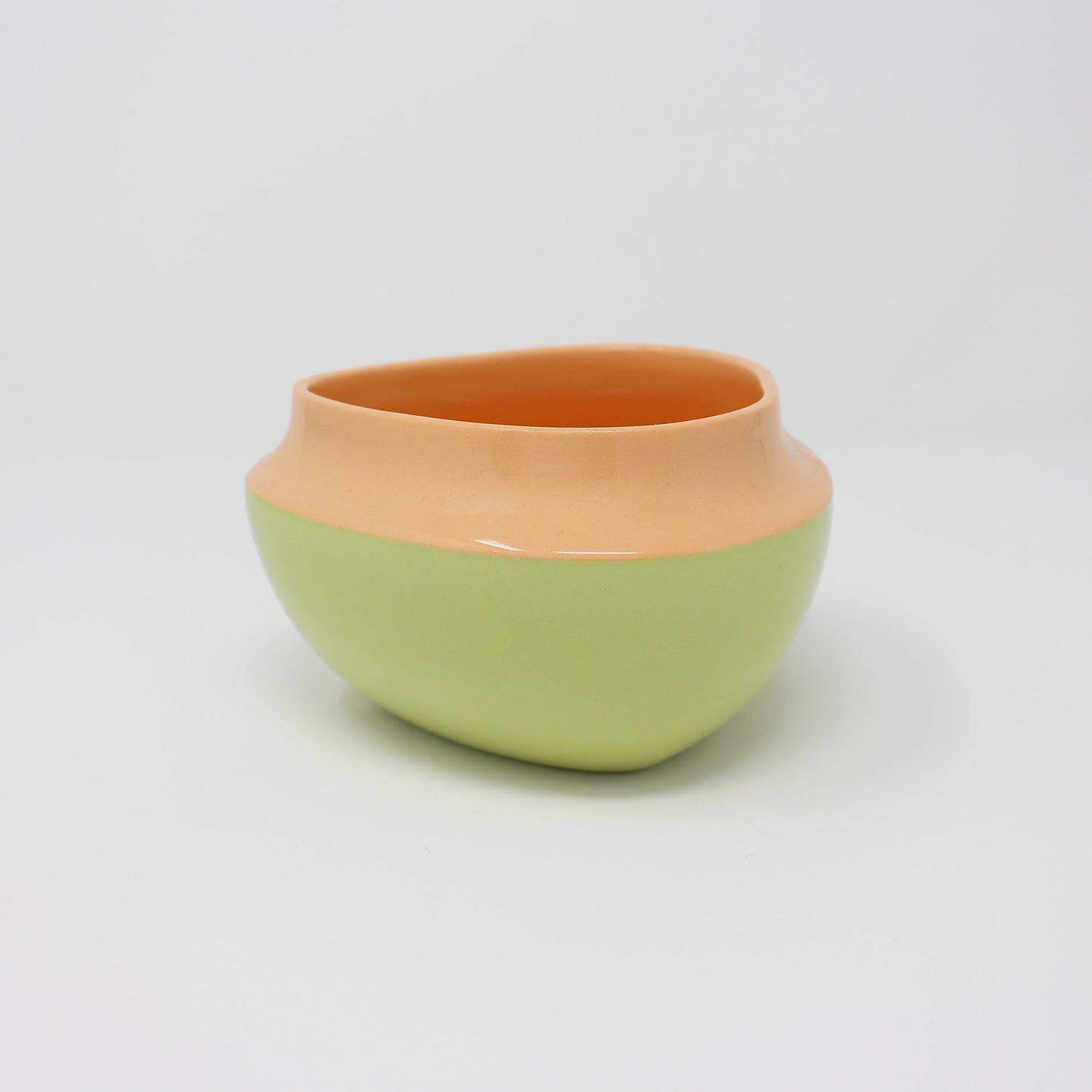 Top Curve : Medium Bowl