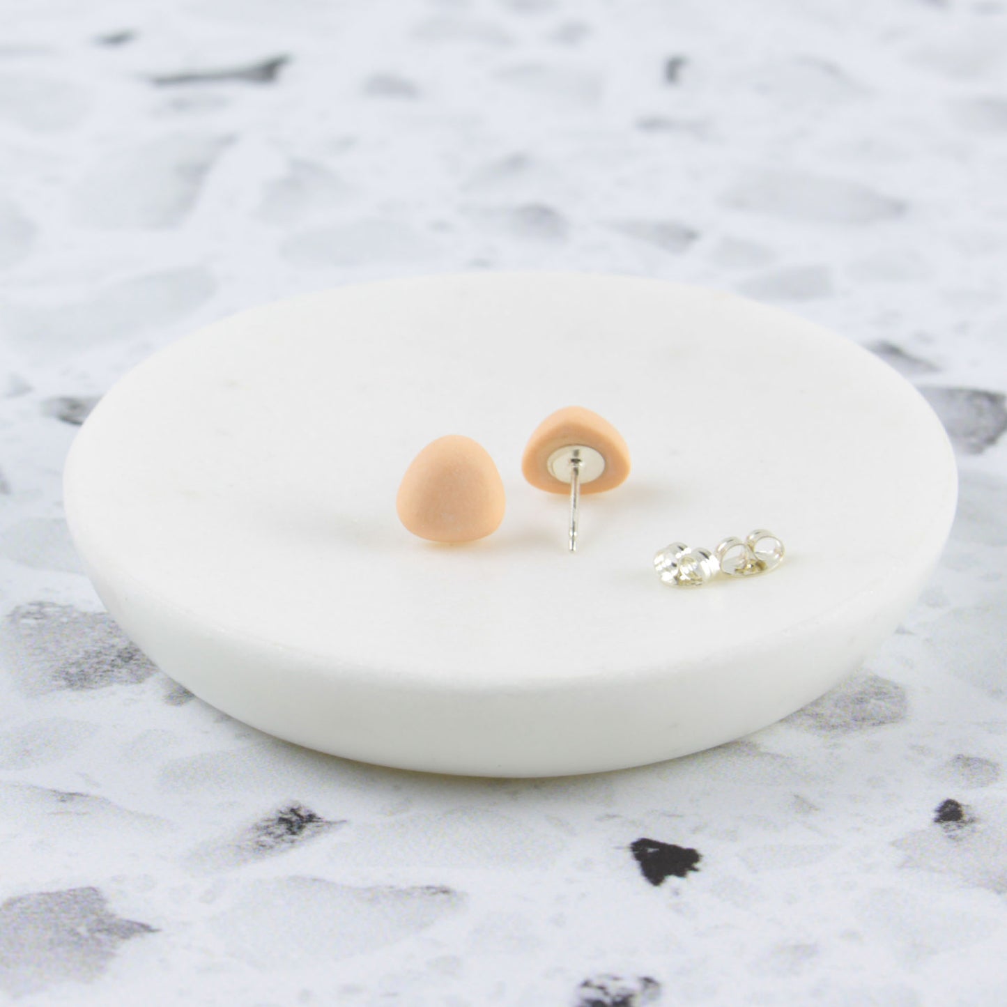 Earrings : Small Studs