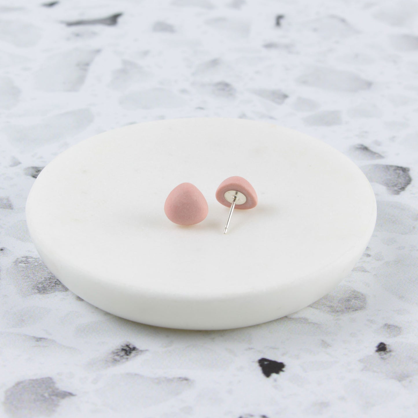 Earrings : Small Studs